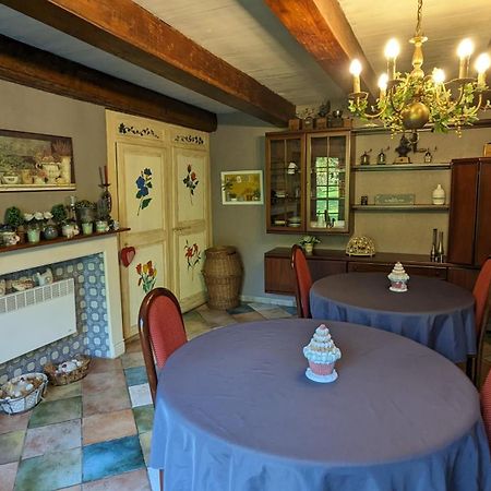 Au Retour Du Lac Ardres Екстер'єр фото